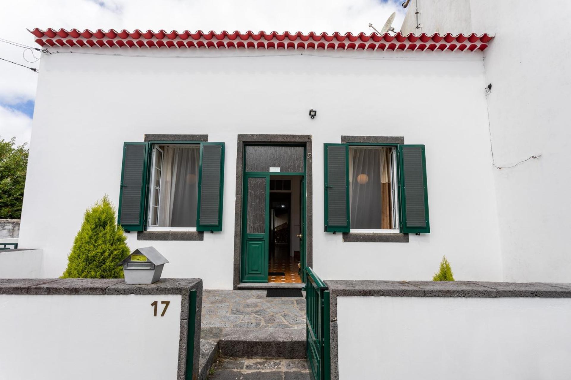 Furnas Nest Apartment *